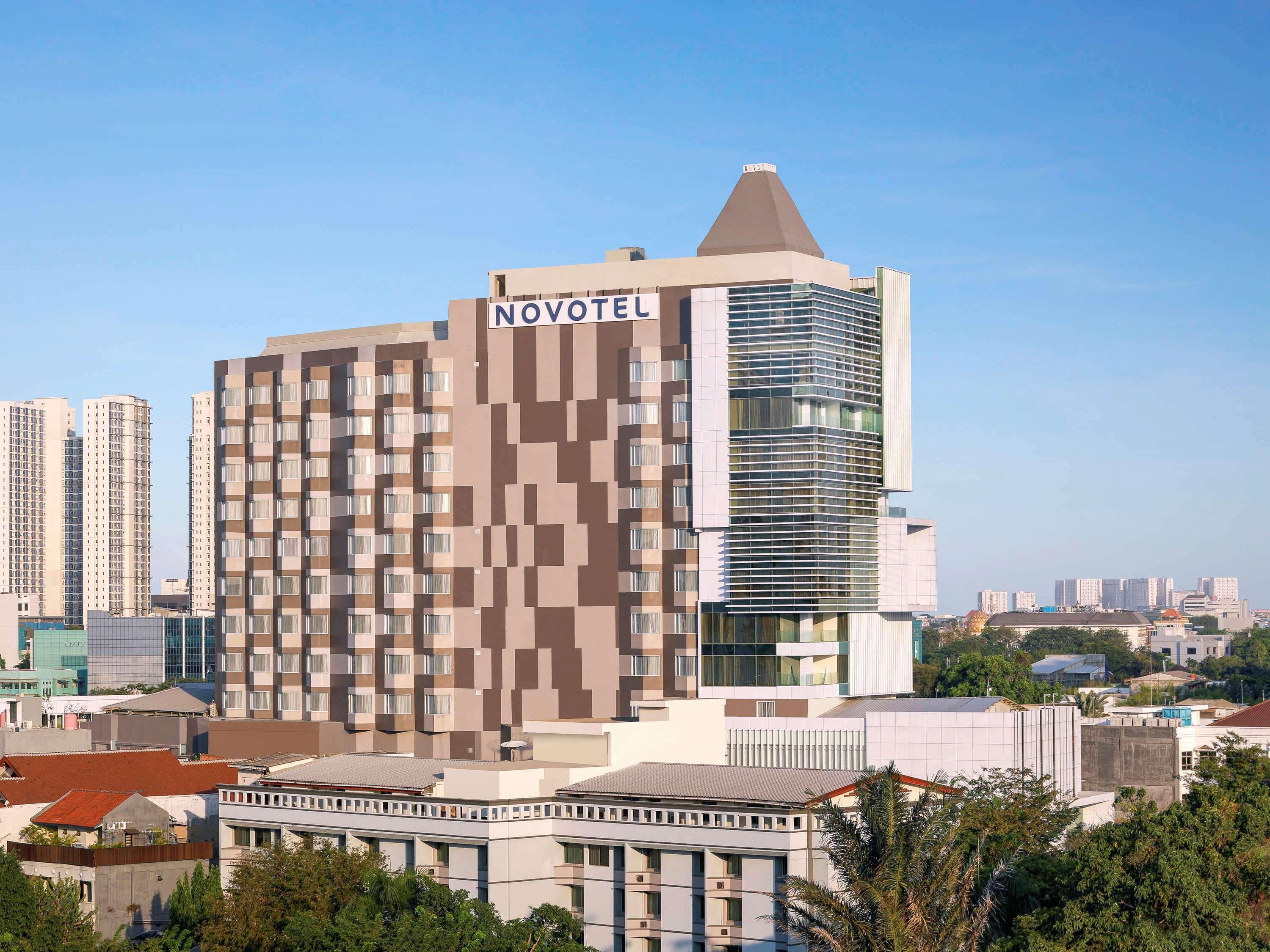 Novotel Jakarta Cikini Luaran gambar